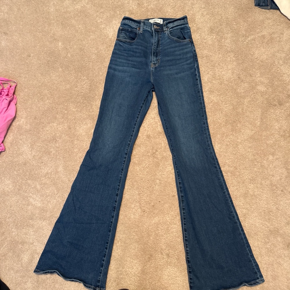 Abercrombie & Fitch The Flare Ultra High Rise
